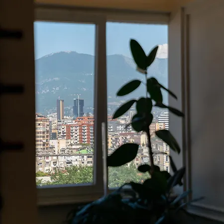 Διαμέρισμα View *